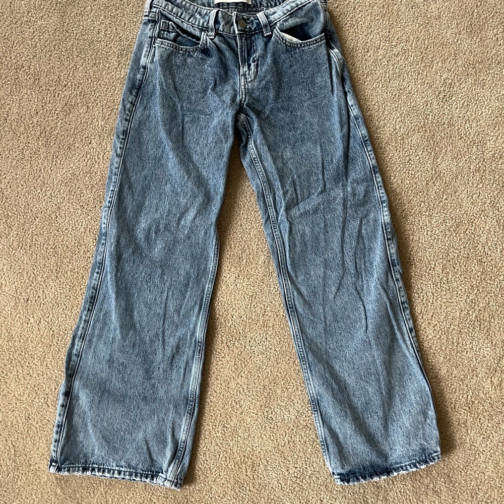 Hollister Low-Rise short Baggy Jeans